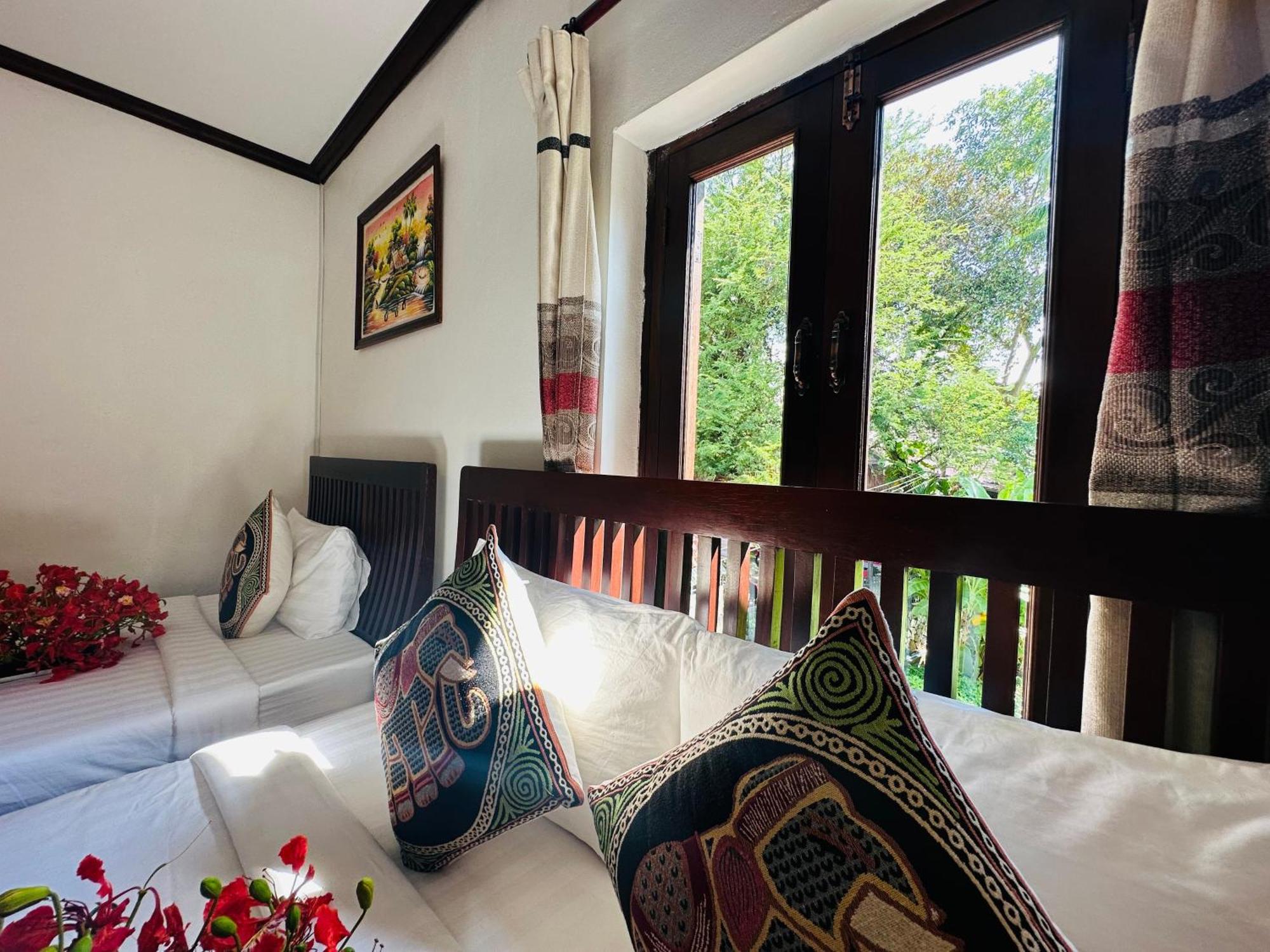Thatsaphone Hotel Luang Prabang Dış mekan fotoğraf
