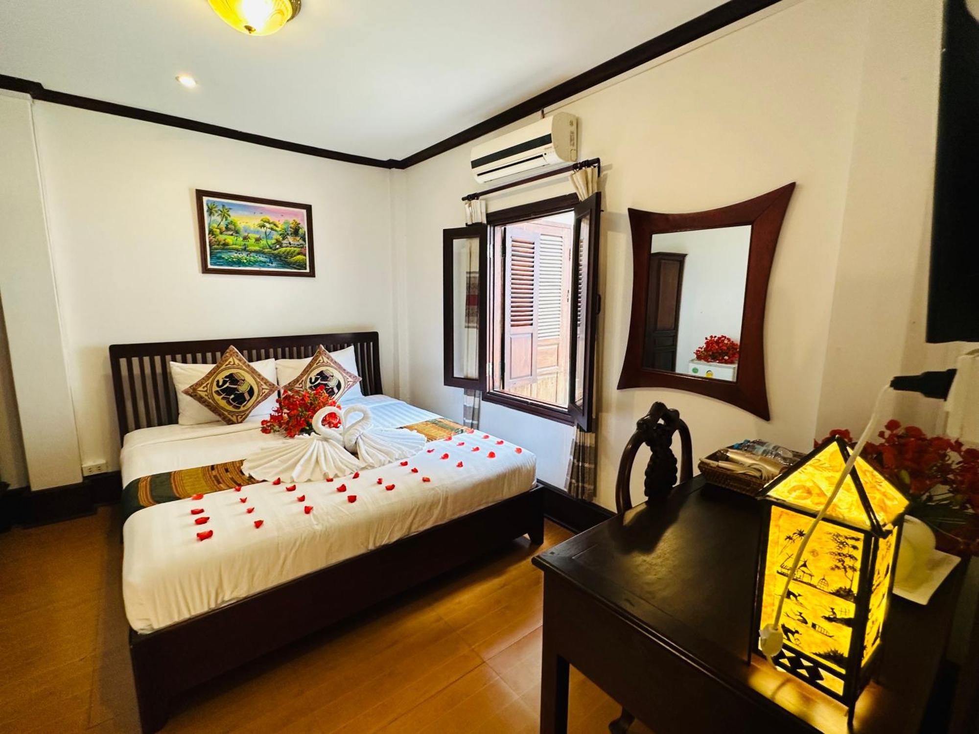 Thatsaphone Hotel Luang Prabang Dış mekan fotoğraf
